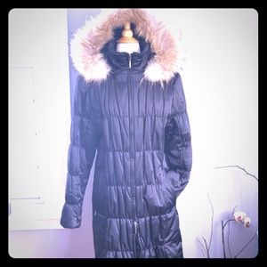 PAST SEASON SALE! 100% fur-trimmed long puffy coat